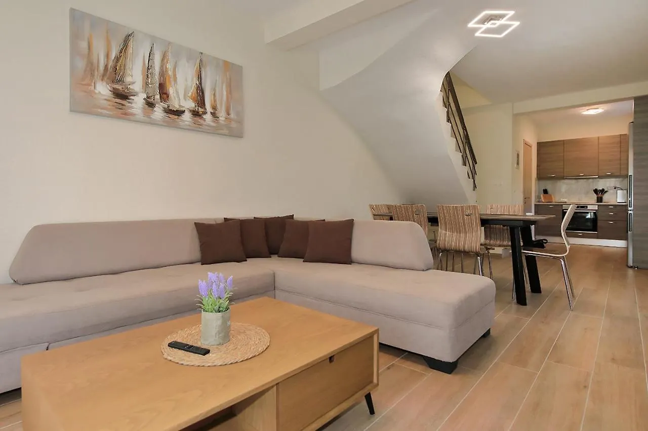 Βίλα Domoestetico Luxury Houses Νικήτη
